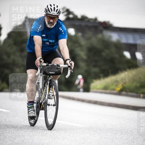 21.06.2026 - 29. Vierlanden-Triathlon H.Heesch http://msf.ph/oto/9850969 21.06.2026 10:27:49 Radfahren 272, 515, 615 meine-sportfotos.de