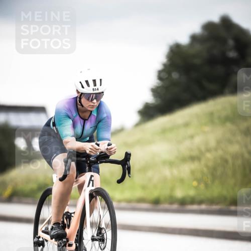 21.06.2026 - 29. Vierlanden-Triathlon H.Heesch http://msf.ph/oto/9850977 21.06.2026 10:28:01 Radfahren 514, 543, 585 meine-sportfotos.de
