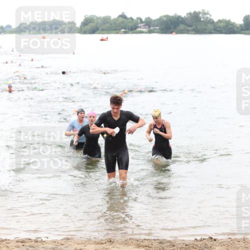 21.06.2026 - 29. Vierlanden-Triathlon Andreas Tolksdorf http://msf.ph/oto/9850984 21.06.2026 10:16:48 Schwimmen 328, 374, 388, 485, 506, 536, 538, 604, 613, 622 meine-sportfotos.de