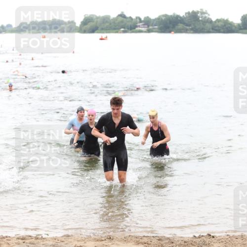 21.06.2026 - 29. Vierlanden-Triathlon Andreas Tolksdorf http://msf.ph/oto/9850989 21.06.2026 10:16:48 Schwimmen 328, 374, 388, 485, 506, 536, 538, 604, 613, 622 meine-sportfotos.de