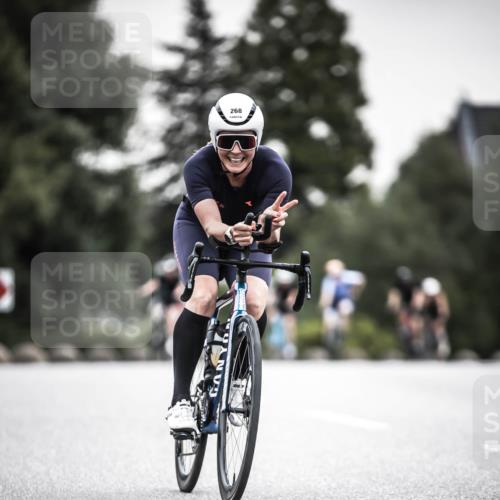 21.06.2026 - 29. Vierlanden-Triathlon H.Heesch http://msf.ph/oto/9851022 21.06.2026 10:28:14 Radfahren 21, 233, 267, 268, 368, 538, 575 meine-sportfotos.de