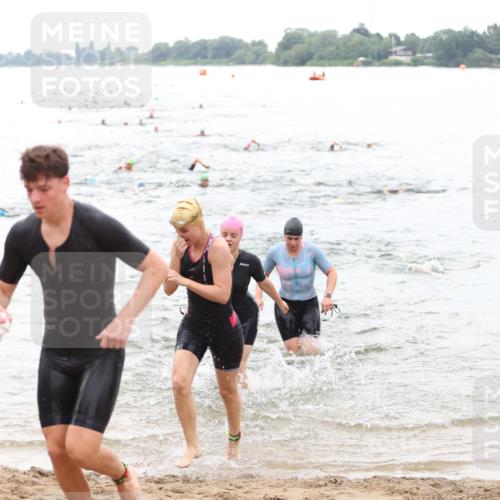 21.06.2026 - 29. Vierlanden-Triathlon Andreas Tolksdorf http://msf.ph/oto/9851035 21.06.2026 10:16:51 Schwimmen 328, 374, 388, 485, 506, 515, 536, 538, 604, 613, 622 meine-sportfotos.de