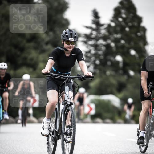 21.06.2026 - 29. Vierlanden-Triathlon H.Heesch http://msf.ph/oto/9851063 21.06.2026 10:28:21 Radfahren 4, 79, 368, 481, 538, 567, 574, 575, 582, 590, 608 meine-sportfotos.de
