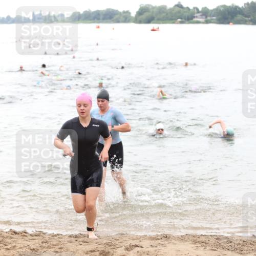 21.06.2026 - 29. Vierlanden-Triathlon Andreas Tolksdorf http://msf.ph/oto/9851064 21.06.2026 10:16:52 Schwimmen 328, 374, 388, 485, 506, 515, 536, 538, 613 meine-sportfotos.de