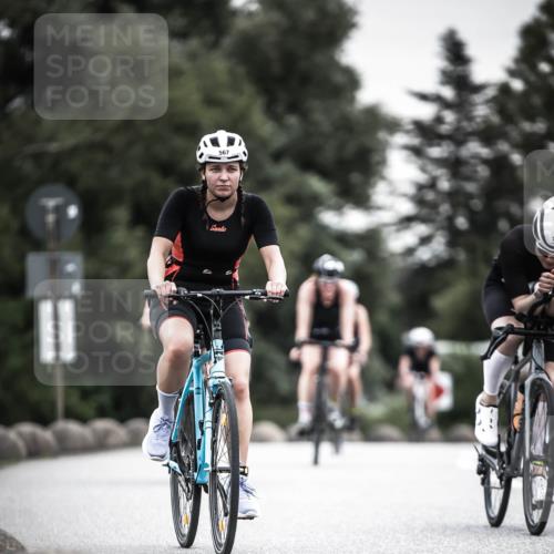 21.06.2026 - 29. Vierlanden-Triathlon H.Heesch http://msf.ph/oto/9851081 21.06.2026 10:28:22 Radfahren 4, 51, 55, 79, 368, 481, 538, 567, 574, 575, 582, 590, 606, 608 meine-sportfotos.de