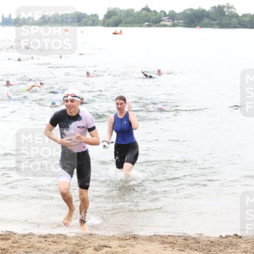 21.06.2026 - 29. Vierlanden-Triathlon Andreas Tolksdorf http://msf.ph/oto/9851107 21.06.2026 10:16:59 Schwimmen 374, 480, 485, 515, 536, 625 meine-sportfotos.de