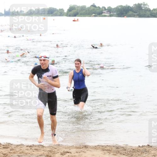 21.06.2026 - 29. Vierlanden-Triathlon Andreas Tolksdorf http://msf.ph/oto/9851109 21.06.2026 10:16:59 Schwimmen 374, 480, 485, 515, 536, 625 meine-sportfotos.de