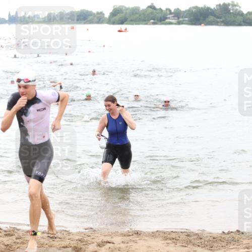 21.06.2026 - 29. Vierlanden-Triathlon Andreas Tolksdorf http://msf.ph/oto/9851131 21.06.2026 10:16:59 Schwimmen 374, 480, 485, 515, 536, 625 meine-sportfotos.de