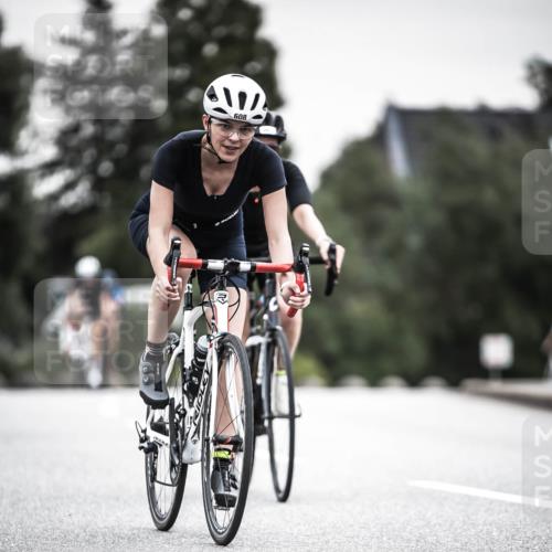 21.06.2026 - 29. Vierlanden-Triathlon H.Heesch http://msf.ph/oto/9851157 21.06.2026 10:28:28 Radfahren 4, 51, 55, 61, 78, 99, 106, 197, 481, 561, 567, 574, 582, 590, 592, 606, 608, 616 meine-sportfotos.de