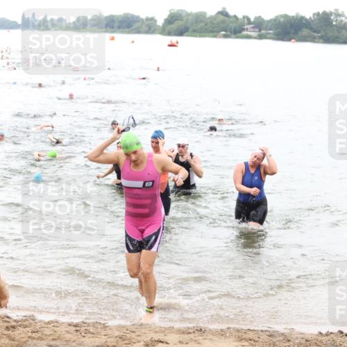 21.06.2026 - 29. Vierlanden-Triathlon Andreas Tolksdorf http://msf.ph/oto/9851195 21.06.2026 10:17:09 Schwimmen 386, 480, 488, 521, 530, 533, 574, 591, 602, 625 meine-sportfotos.de