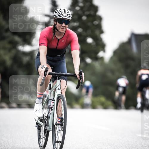21.06.2026 - 29. Vierlanden-Triathlon H.Heesch http://msf.ph/oto/9851265 21.06.2026 10:28:42 Radfahren 390, 508, 583, 619 meine-sportfotos.de