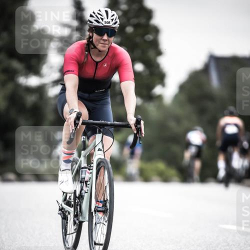 21.06.2026 - 29. Vierlanden-Triathlon H.Heesch http://msf.ph/oto/9851267 21.06.2026 10:28:42 Radfahren 390, 508, 583, 619 meine-sportfotos.de