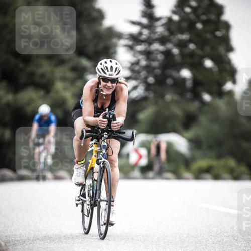 21.06.2026 - 29. Vierlanden-Triathlon H.Heesch http://msf.ph/oto/9851283 21.06.2026 10:28:46 Radfahren 27, 508, 551, 583, 619 meine-sportfotos.de