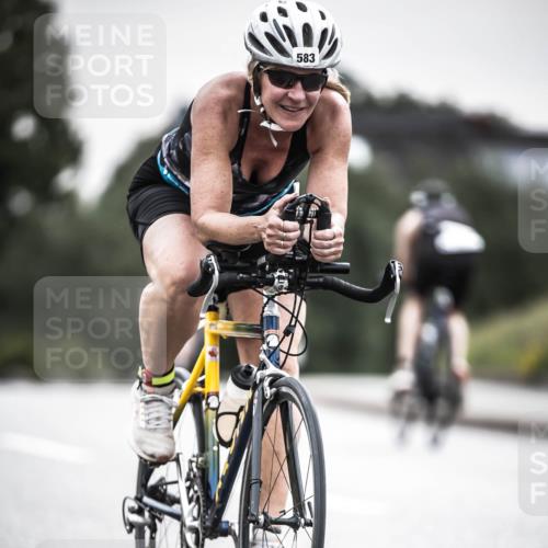 21.06.2026 - 29. Vierlanden-Triathlon H.Heesch http://msf.ph/oto/9851310 21.06.2026 10:28:47 Radfahren 27, 551, 583, 619 meine-sportfotos.de
