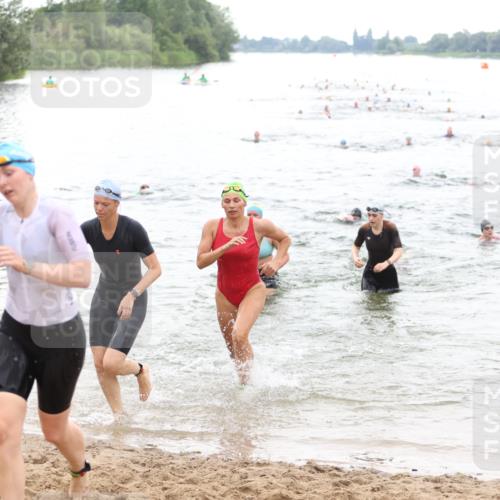 21.06.2026 - 29. Vierlanden-Triathlon Andreas Tolksdorf http://msf.ph/oto/9851312 21.06.2026 10:17:18 Schwimmen 369, 386, 486, 517, 530, 533, 543, 567, 574, 585, 591, 599, 602 meine-sportfotos.de