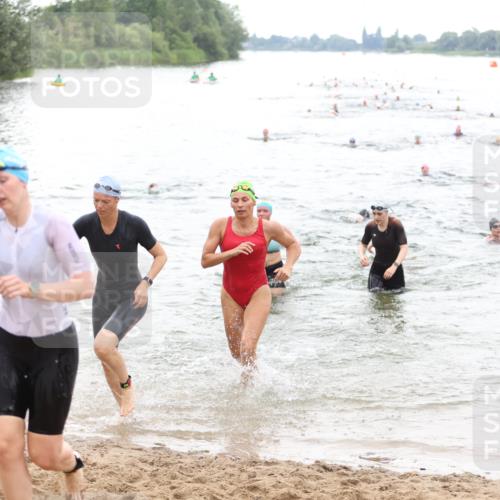 21.06.2026 - 29. Vierlanden-Triathlon Andreas Tolksdorf http://msf.ph/oto/9851315 21.06.2026 10:17:19 Schwimmen 369, 386, 486, 517, 530, 543, 567, 574, 585, 591, 599, 600, 602 meine-sportfotos.de