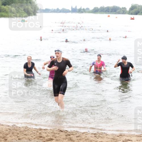 21.06.2026 - 29. Vierlanden-Triathlon Andreas Tolksdorf http://msf.ph/oto/9851361 21.06.2026 10:17:23 Schwimmen 369, 486, 517, 530, 543, 567, 574, 585, 599, 600, 602 meine-sportfotos.de