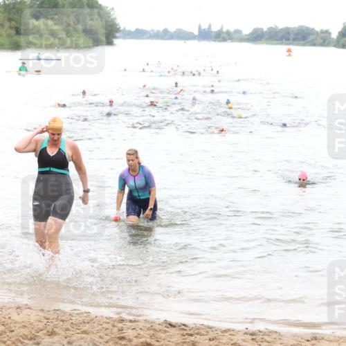 21.06.2026 - 29. Vierlanden-Triathlon Andreas Tolksdorf http://msf.ph/oto/9851578 21.06.2026 10:18:00 Schwimmen 514, 553, 557, 563, 565 meine-sportfotos.de
