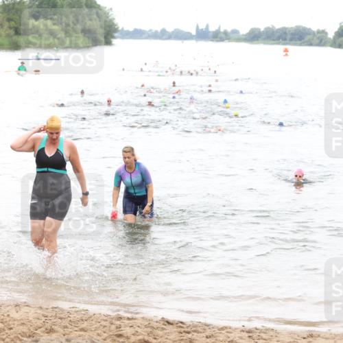 21.06.2026 - 29. Vierlanden-Triathlon Andreas Tolksdorf http://msf.ph/oto/9851580 21.06.2026 10:18:00 Schwimmen 514, 553, 557, 563, 565 meine-sportfotos.de