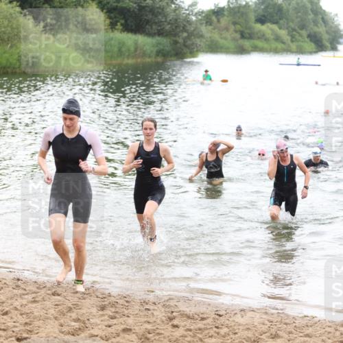 21.06.2026 - 29. Vierlanden-Triathlon Andreas Tolksdorf http://msf.ph/oto/9851717 21.06.2026 10:18:24 Schwimmen 368, 499, 513, 539, 571, 582, 592, 605, 606, 608, 618 meine-sportfotos.de