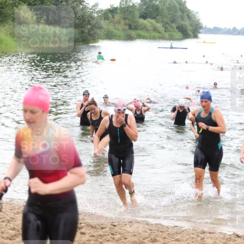 21.06.2026 - 29. Vierlanden-Triathlon Andreas Tolksdorf http://msf.ph/oto/9851752 21.06.2026 10:18:28 Schwimmen 368, 391, 499, 513, 516, 539, 571, 582, 583, 605, 606, 608, 618 meine-sportfotos.de