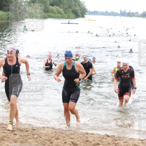 21.06.2026 - 29. Vierlanden-Triathlon Andreas Tolksdorf http://msf.ph/oto/9851762 21.06.2026 10:18:29 Schwimmen 368, 391, 499, 513, 516, 539, 558, 571, 582, 583, 590, 605, 606, 608 meine-sportfotos.de