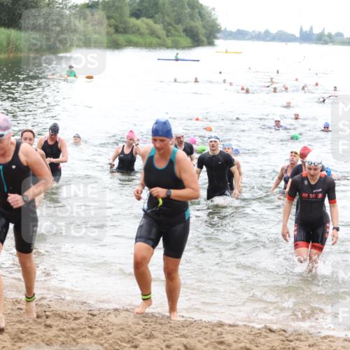 21.06.2026 - 29. Vierlanden-Triathlon Andreas Tolksdorf http://msf.ph/oto/9851777 21.06.2026 10:18:30 Schwimmen 368, 391, 499, 513, 516, 539, 558, 571, 582, 583, 590, 605, 606, 608 meine-sportfotos.de