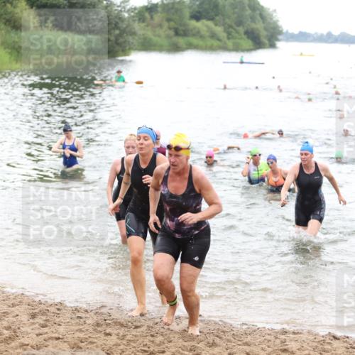 21.06.2026 - 29. Vierlanden-Triathlon Andreas Tolksdorf http://msf.ph/oto/9851852 21.06.2026 10:18:37 Schwimmen 368, 391, 482, 490, 510, 511, 513, 516, 539, 558, 582, 583, 590, 605, 608 meine-sportfotos.de