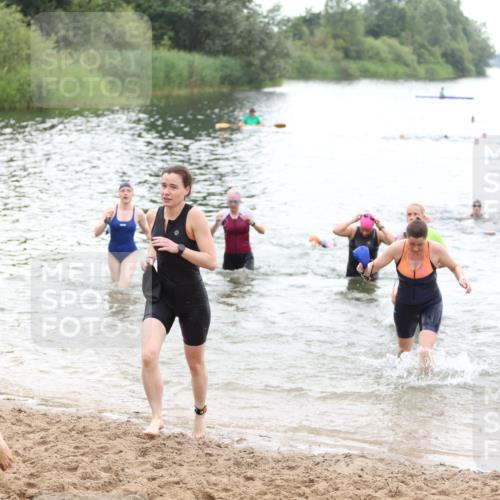 21.06.2026 - 29. Vierlanden-Triathlon Andreas Tolksdorf http://msf.ph/oto/9851906 21.06.2026 10:18:42 Schwimmen 482, 490, 510, 511, 516, 556, 558, 583, 590, 601 meine-sportfotos.de