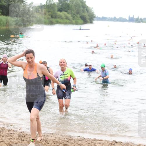21.06.2026 - 29. Vierlanden-Triathlon Andreas Tolksdorf http://msf.ph/oto/9851939 21.06.2026 10:18:44 Schwimmen 482, 490, 492, 510, 511, 524, 551, 556, 558, 590, 601 meine-sportfotos.de