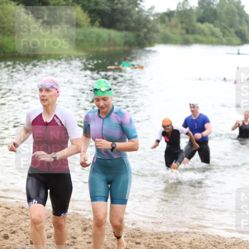 21.06.2026 - 29. Vierlanden-Triathlon Andreas Tolksdorf http://msf.ph/oto/9852014 21.06.2026 10:18:52 Schwimmen 355, 482, 492, 497, 524, 551, 556, 561, 570, 595, 601 meine-sportfotos.de