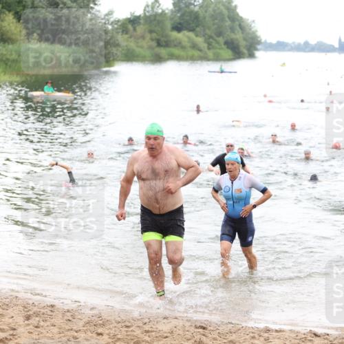 21.06.2026 - 29. Vierlanden-Triathlon Andreas Tolksdorf http://msf.ph/oto/9852135 21.06.2026 10:19:19 Schwimmen 502, 518, 522, 527, 546, 548, 603, 624 meine-sportfotos.de
