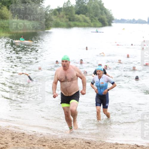 21.06.2026 - 29. Vierlanden-Triathlon Andreas Tolksdorf http://msf.ph/oto/9852141 21.06.2026 10:19:20 Schwimmen 502, 518, 522, 527, 546, 548, 603, 624 meine-sportfotos.de