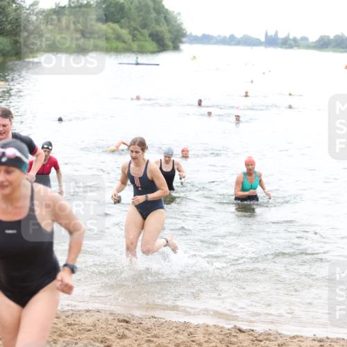 21.06.2026 - 29. Vierlanden-Triathlon Andreas Tolksdorf http://msf.ph/oto/9852269 21.06.2026 10:19:34 Schwimmen 498, 505, 523, 534, 548, 566, 579, 580, 581, 594, 603, 1357 meine-sportfotos.de