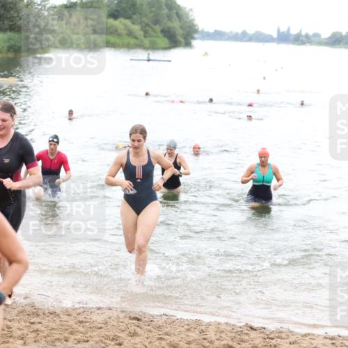 21.06.2026 - 29. Vierlanden-Triathlon Andreas Tolksdorf http://msf.ph/oto/9852280 21.06.2026 10:19:34 Schwimmen 498, 505, 523, 534, 548, 566, 579, 580, 581, 594, 603, 1357 meine-sportfotos.de