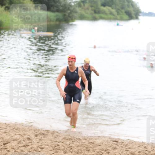 21.06.2026 - 29. Vierlanden-Triathlon Andreas Tolksdorf http://msf.ph/oto/9852331 21.06.2026 10:19:49 Schwimmen 314, 568, 586 meine-sportfotos.de