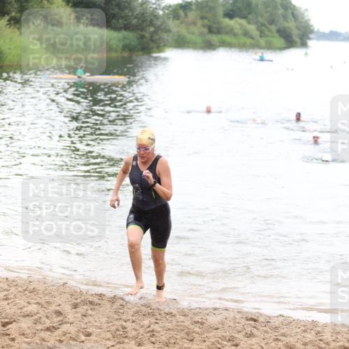 21.06.2026 - 29. Vierlanden-Triathlon Andreas Tolksdorf http://msf.ph/oto/9852341 21.06.2026 10:19:51 Schwimmen 314, 484, 568, 586 meine-sportfotos.de