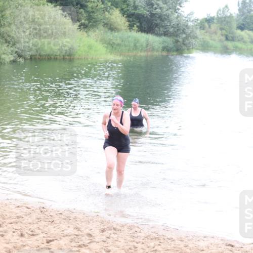 21.06.2026 - 29. Vierlanden-Triathlon Andreas Tolksdorf http://msf.ph/oto/9852440 21.06.2026 10:22:04 Schwimmen 525, 541, 617 meine-sportfotos.de
