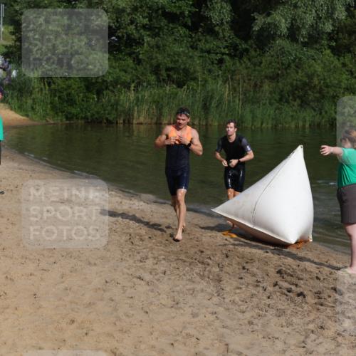 21.06.2026 - 29. Vierlanden-Triathlon Andreas Tolksdorf http://msf.ph/oto/9852533 21.06.2026 08:32:43 Schwimmen 2, 16, 26, 47 meine-sportfotos.de