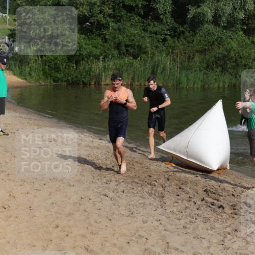 21.06.2026 - 29. Vierlanden-Triathlon Andreas Tolksdorf http://msf.ph/oto/9852545 21.06.2026 08:32:43 Schwimmen 2, 16, 26, 47 meine-sportfotos.de