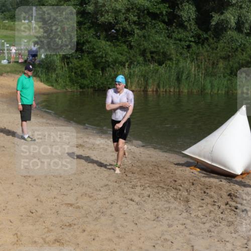 21.06.2026 - 29. Vierlanden-Triathlon Andreas Tolksdorf http://msf.ph/oto/9852572 21.06.2026 08:32:51 Schwimmen 2, 47 meine-sportfotos.de