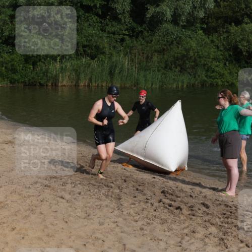 21.06.2026 - 29. Vierlanden-Triathlon Andreas Tolksdorf http://msf.ph/oto/9852612 21.06.2026 08:33:43 Schwimmen  meine-sportfotos.de