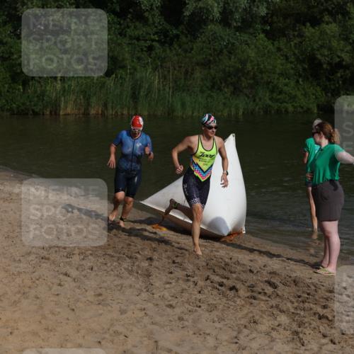 21.06.2026 - 29. Vierlanden-Triathlon Andreas Tolksdorf http://msf.ph/oto/9852636 21.06.2026 08:34:40 Schwimmen  meine-sportfotos.de