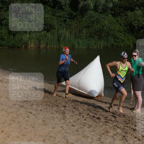 21.06.2026 - 29. Vierlanden-Triathlon Andreas Tolksdorf http://msf.ph/oto/9852638 21.06.2026 08:34:41 Schwimmen  meine-sportfotos.de