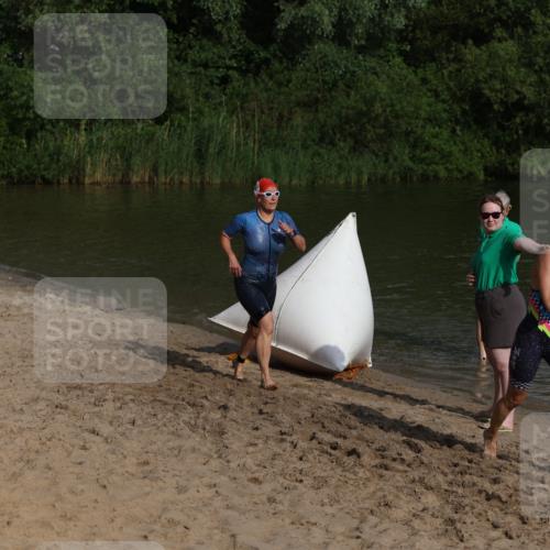 21.06.2026 - 29. Vierlanden-Triathlon Andreas Tolksdorf http://msf.ph/oto/9852645 21.06.2026 08:34:41 Schwimmen  meine-sportfotos.de