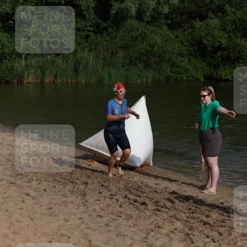 21.06.2026 - 29. Vierlanden-Triathlon Andreas Tolksdorf http://msf.ph/oto/9852650 21.06.2026 08:34:41 Schwimmen  meine-sportfotos.de