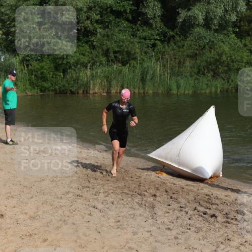 21.06.2026 - 29. Vierlanden-Triathlon Andreas Tolksdorf http://msf.ph/oto/9852670 21.06.2026 08:34:52 Schwimmen  meine-sportfotos.de