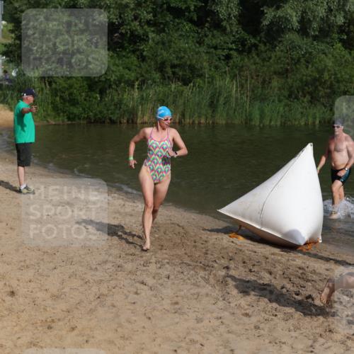 21.06.2026 - 29. Vierlanden-Triathlon Andreas Tolksdorf http://msf.ph/oto/9852709 21.06.2026 08:35:10 Schwimmen 79, 216 meine-sportfotos.de