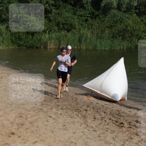 21.06.2026 - 29. Vierlanden-Triathlon Andreas Tolksdorf http://msf.ph/oto/9852777 21.06.2026 08:35:49 Schwimmen  meine-sportfotos.de