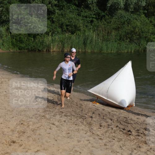 21.06.2026 - 29. Vierlanden-Triathlon Andreas Tolksdorf http://msf.ph/oto/9852779 21.06.2026 08:35:49 Schwimmen  meine-sportfotos.de